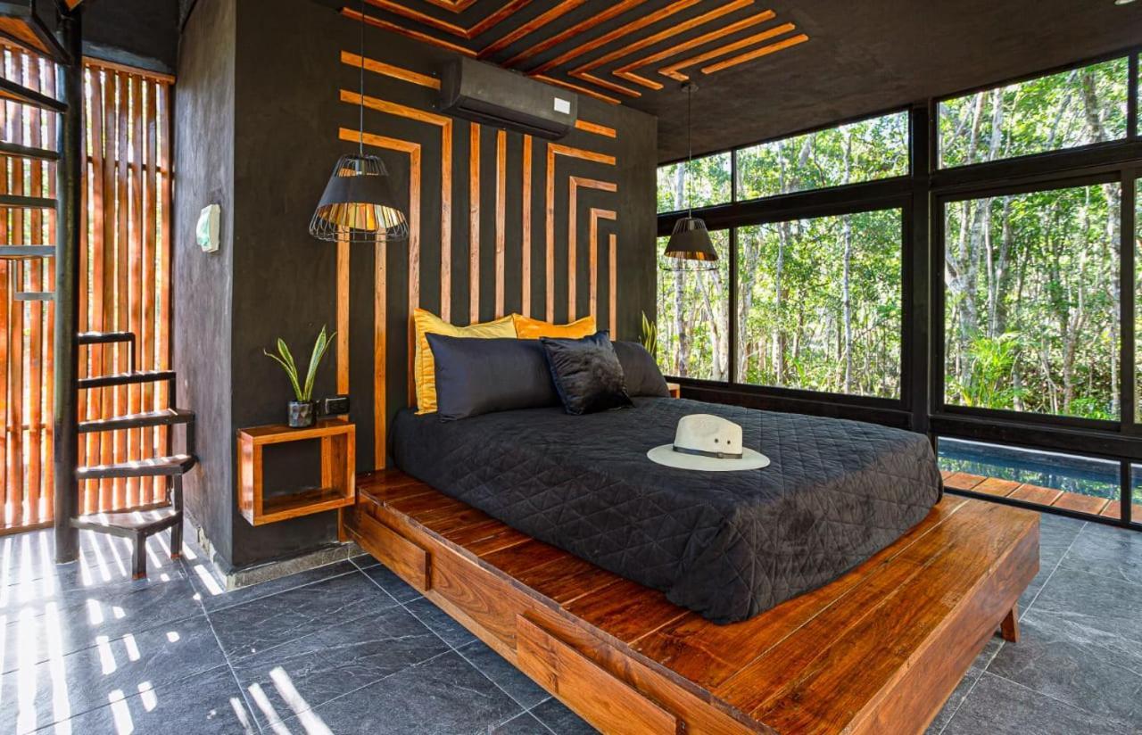 Tiny House En La Selva Con Cenote Natural Privado Тулум Екстериор снимка